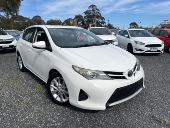 TOYOTA COROLLA ZRE182R 2013 USED